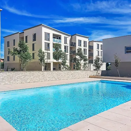 Апартаменти Florea Parc By Interhome *