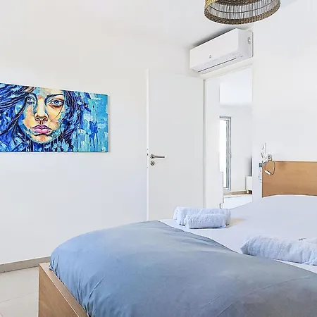 Florea Parc By Interhome